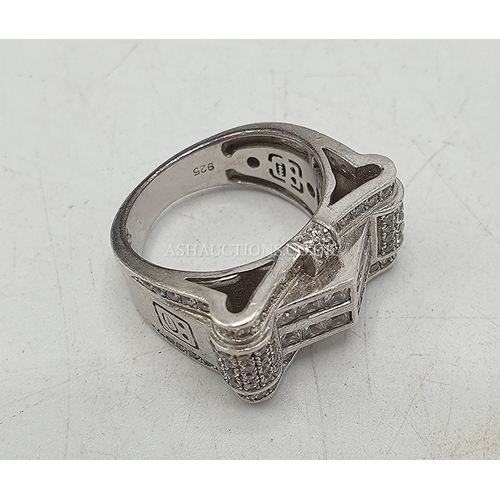 661 - PRESENTED AS A SILVER (Hallmarked) ICE JEWEL RING (Size __J-K____,Weight 7.66Grams)