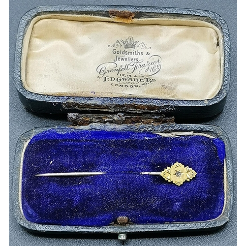 100A - PRESENTED AS A 15ct GOLD (Hallmarked) DIAMOND STICK PIN (Total Weight 1.25 Grams) (Boxed)