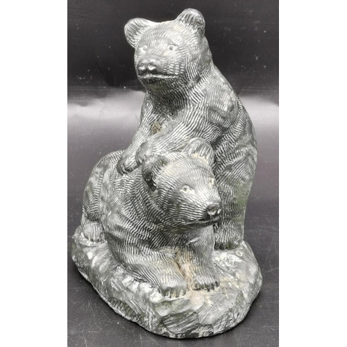 1191 - SOAPSTONE (Hand Carved ) ESKIMO/INUIT FIGURINE From BAFFIN ISLAND , CANADA 