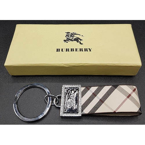 136 - BURBERRY KEY RING (As New,Boxed)