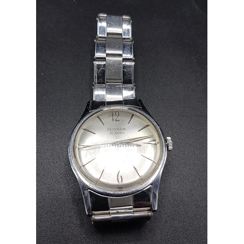 149 - SEKONA STAINLESS STEEL 18 Jewel GENTS MECHANICAL WRISTWATCH (Found To Be Running When Photographed)