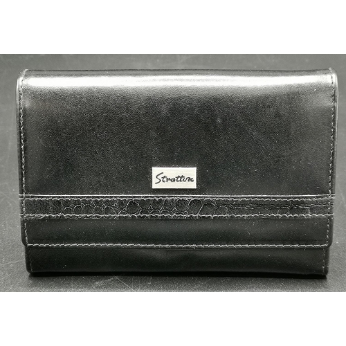 193 - STRATTON BLACK LEATHER 14cm x 9.5cm  LADIES PURSE  (As New)