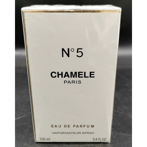 467 - CHAMELE No 5 PURFUME (Boxed)