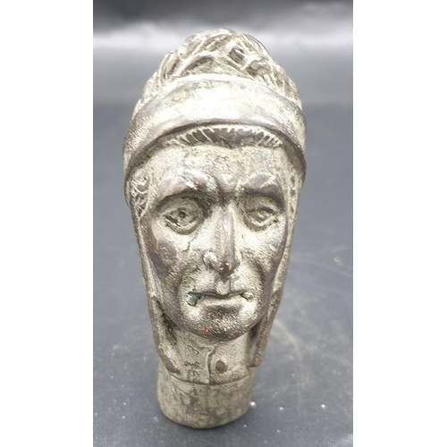 529 - BRONZE WALKING STICK TOP MODELLED AS A ROMAN SOLDIER