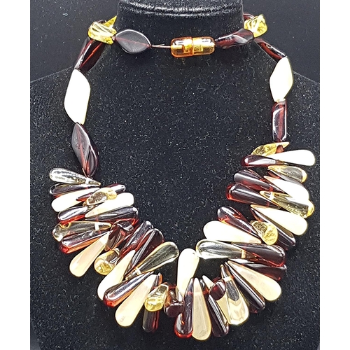 583 - AMBER NECKLACE