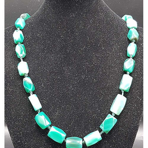 599 - MALACHITE GREEN NECKLACE