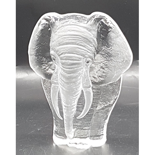 105A - GLASS 15cm PAPERWEIGHT MODELLED AS AN ELEHANT By Swedish Designer Mats Jonasson