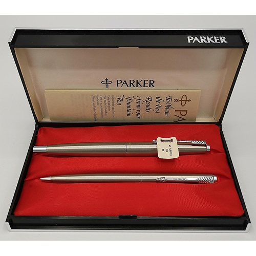 1028 - PARKER 45 FLIGHTER FOUNTAIN PEN With 14ct GOLD NIB Plus 45 FLIGHTER PENCIL