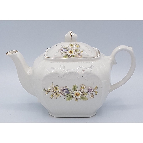 157 - SADLER ONE CUP CUBE SHAPED TEAPOT