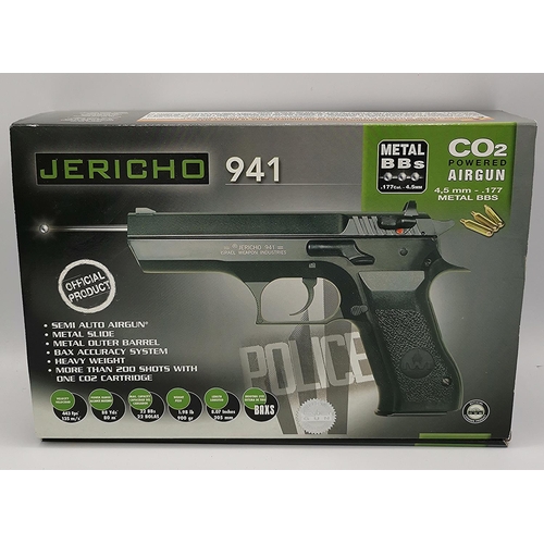 518 - JERICHO 941 Co2 POWERED AIR GUN (As New,Original Box) Plus Co2 CANS OF GAS (2). (Please Note This LO... 