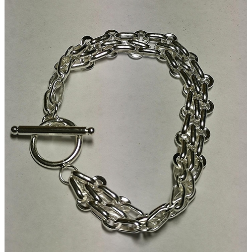 654 - PRESENTED AS A SILVER (Stamped 925) T-BAR BRACELET