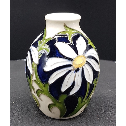 777 - MOORCROFT Miniature 5.08cm VASE (Shape No 3/2) 