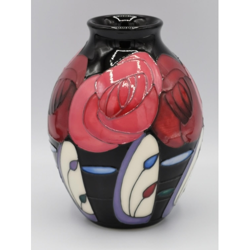 916 - MOORCROFT 12.7cm VASE (Shape 3/5) IN THE 