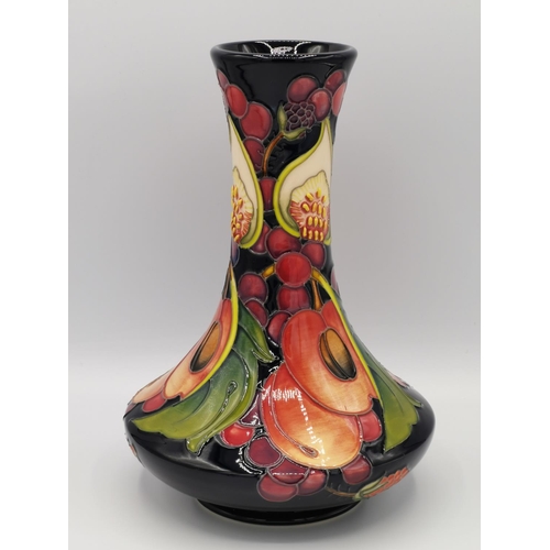 918 - MOORCROFT 18cm VASE (Shape No 62/7) IN THE QUEENS CHOICE DESIGN IN THE QUEENS CHOICE DESIGN By Desig... 