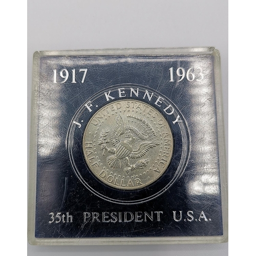 992 - J.F KENNEDY HALF DOLLAR COIN (Encapsulated)