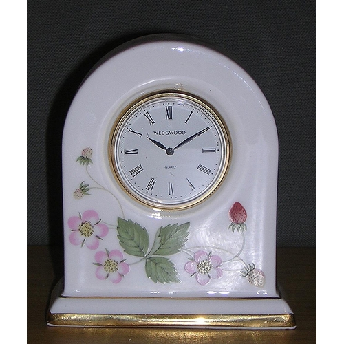 289 - WEDGWOOD CHINA CLOCK IN THE WILD STRAWBERRY DESIGN