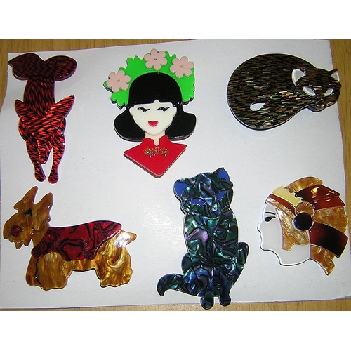 298 - MODERN ART DECO STYLE BROOCHES (6)