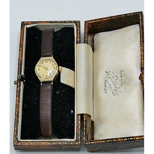 652 - PRESENTED AS A 9ct GOLD ROTARY MECHANICAL LADIES WRISTWATCH (Boxed)