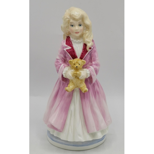 667 - ROYAL DOULTON Large 21.6cm FIGURINE 