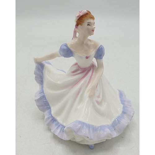 673 - ROYAL DOULTON 8.9cm FIGURINE 