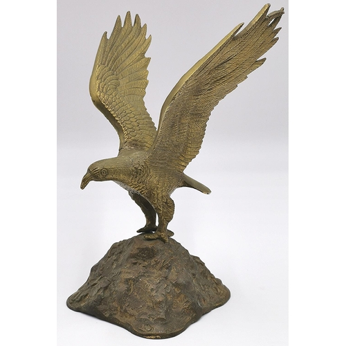 1126 - BRASS MODEL OF A GOLDEN EAGLE