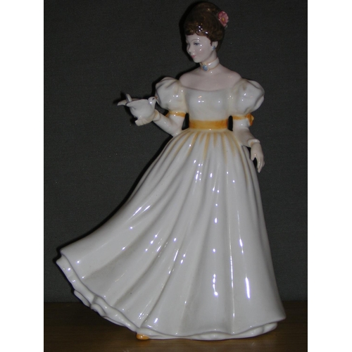 61 - ROYAL DOULTON 21.6cm FIGURINE 