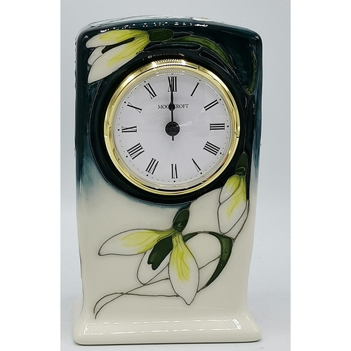 669 - MOORCROFT H 16.00 x W 9.00 x D 5.00 cm MANTLE CLOCK (Shape No CL1) 