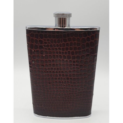 1046 - 8 Oz HIP FLASK