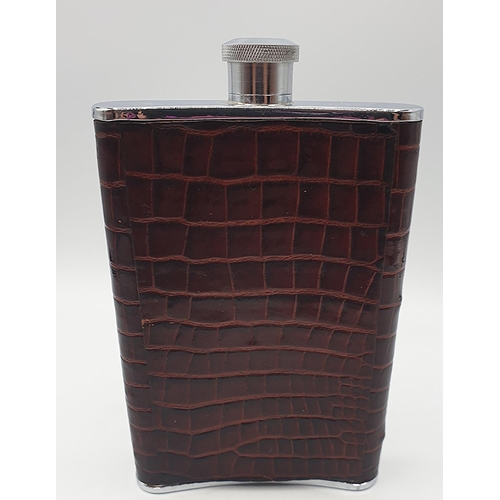 1046 - 8 Oz HIP FLASK