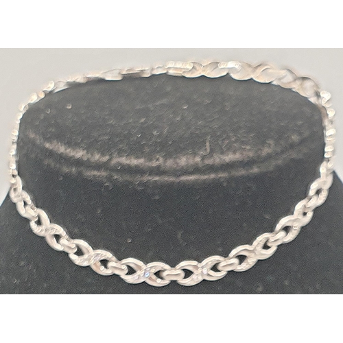 1064 - PRESENTED AS A SILVER 19cm STONE SET BRACELET (Total Weight 6.00 Grams)