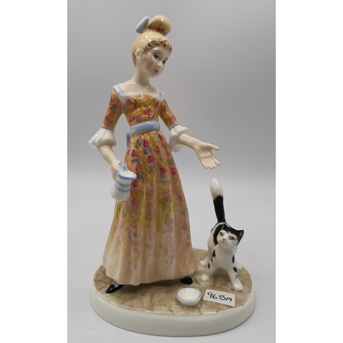 108 - FRANCESCA CHINA  17cm FIGURINE 