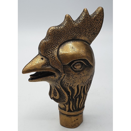 1081 - BRASS WALKING STICK FINIAL MODELLED AS A COCKEREL'S HEAD