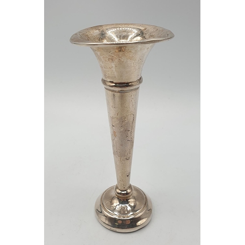 1086 - PRSENTED AS A SILVER Small 7.5cm VASE (Hallmarked For Birmingham) (Total Weight 28.42 Grams)