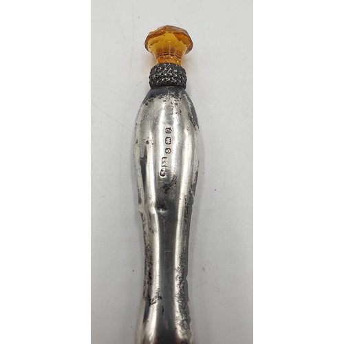 636 - PRESENTED AS A SILVER (Hallmarked) AMBER TOPPED SHOE HORN