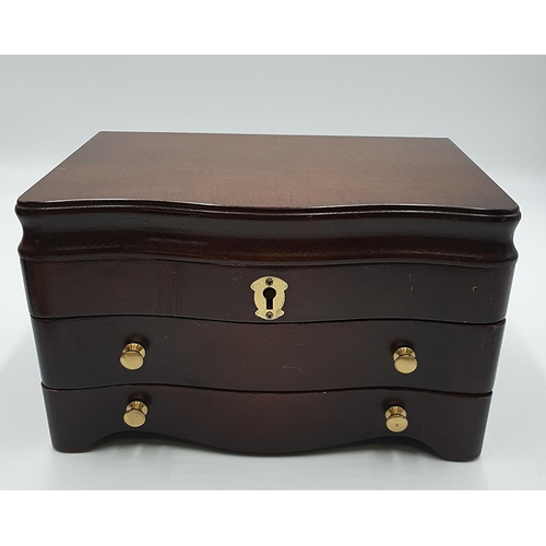 730 - MAHOGANY JEWELLERY CHEST (Key)