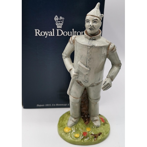 761 - ROYAL DOULTON 17.8cm CHARACTER FIGURINE 