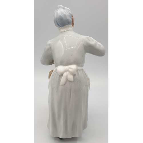 788 - ROYAL DOULTON 17.8cm CHARACTER FIGURINE 