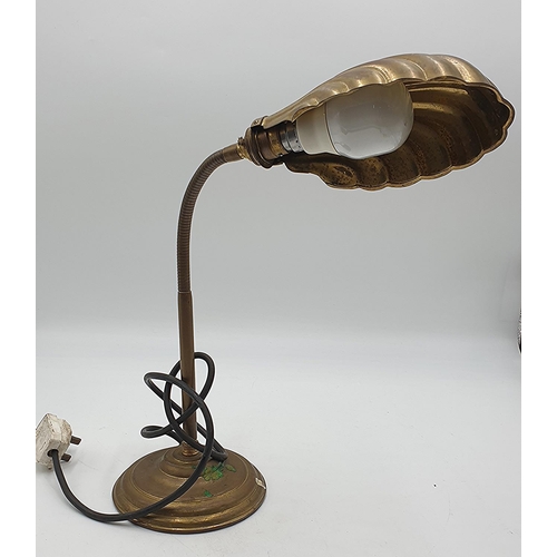 846 - BRASS OFFICE DESK LAMP c1930s.
(Please Note This Lot WILL NOT BE PACKED OR SHIPPED....PICK UP ONLY !... 