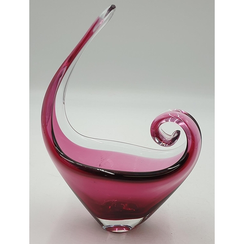 854 - ARTCRISTAL BOHEMIA 23cm RED GLASS VASE