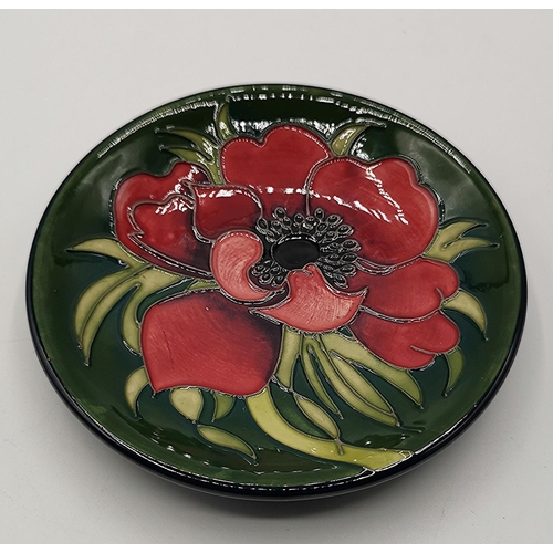 867 - MOORCROFT 11.5cm Dia PIN DISH 2003 (Red Dot)