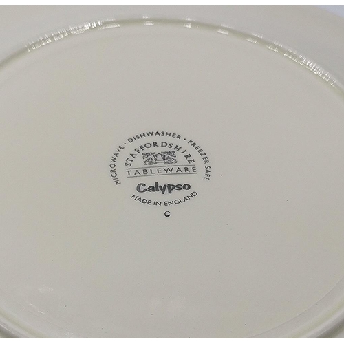 888 - STAFFORDSHIRE TABLEWARE CHINA 26cm Dia DINNER PLATES (14) IN THE CALYPSO DESIGN