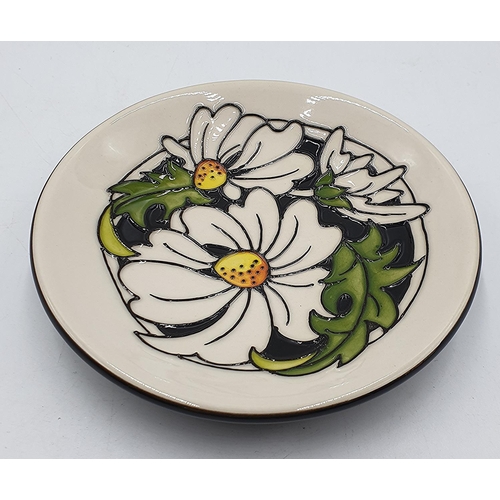 903 - MOORCROFT 10cm Dia COASTER IN THE  'PHOEBE SUMMER' DESIGN Shape 780/4 R.R.P. £85.00.
(Phoebe Summer ... 