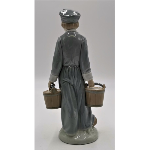 988 - LLADRO 22cm CHARACTER FIGURINE Of A DUTCH BOY CARRYING TWO BUCKETS