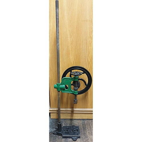 172 - METAL 133cm DRILL STAND (Please Note This Lot WILL NOT BE PACKED OR SHIPPED...PICK UP ONLY !!!!)