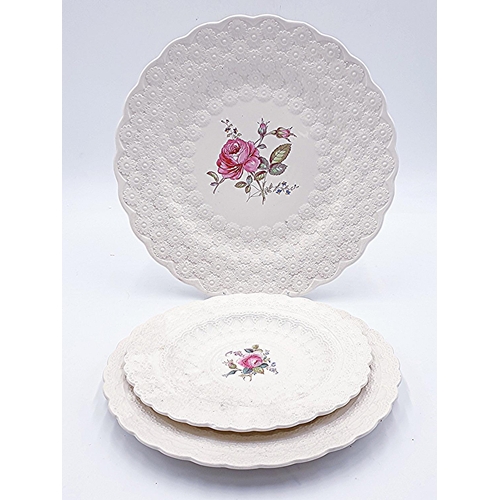 801 - COPELAND SPODE CHINA  PLATES (3) (Largest Is 33 cm Dia) IN THE BILLINGSLEY ROSE DESIGN