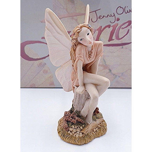 126 - HOLLAND STUDIO CRAFT 12.7cm MODEL OF A FAIRY 