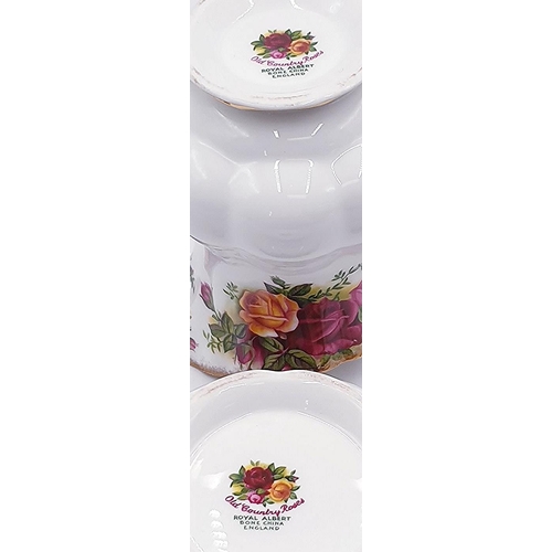 293 - ROYAL ALBERT CHINA CREAM & SUGAR IN THE OLD COUNTRY ROSES DESIGN