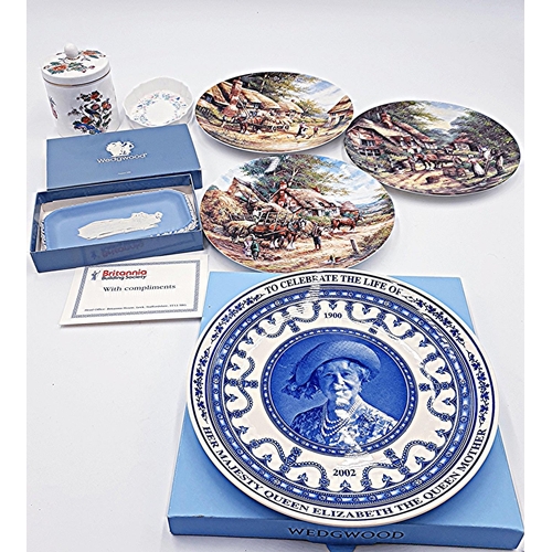 796 - WEDGWOOD ITEMS Inc JASPERWARE, PLATES Etc