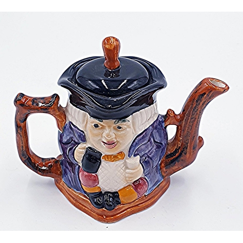 90 - SHORTER & Sons 7.5 cm TWIN FACED TOBY TEAPOT