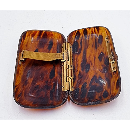 149 - TORTOISE SHELL DESIGN BAKELITE  CASE (Old)